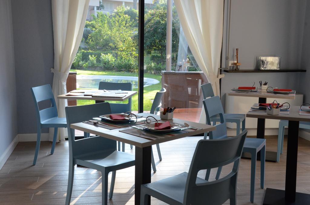 B&B Dodici Lune Andora Экстерьер фото